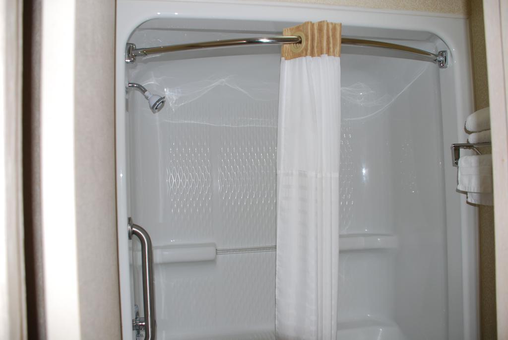 Chief Motel Феєтвіль Номер фото